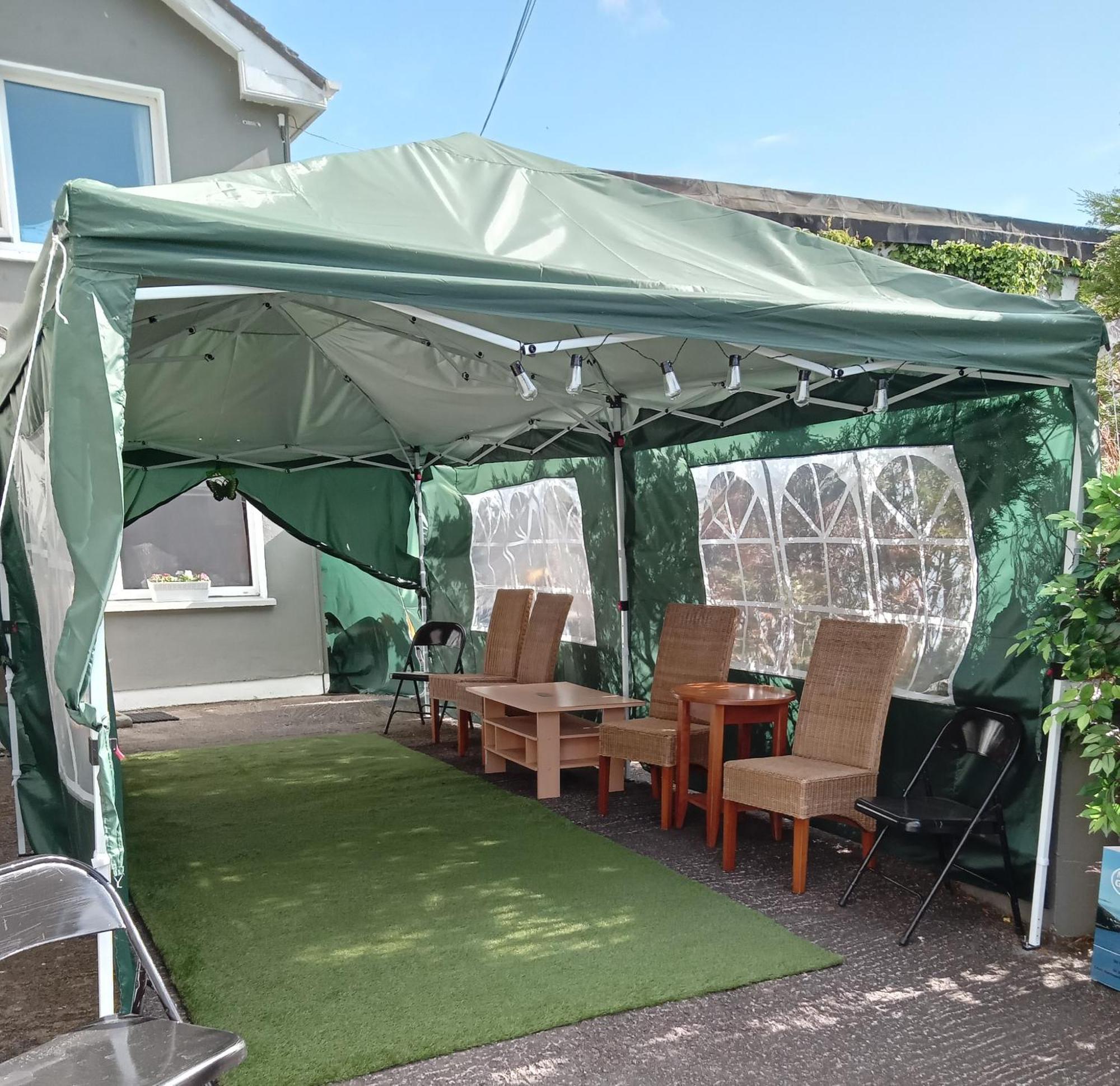 Moorings Greenway Newport  Exterior photo